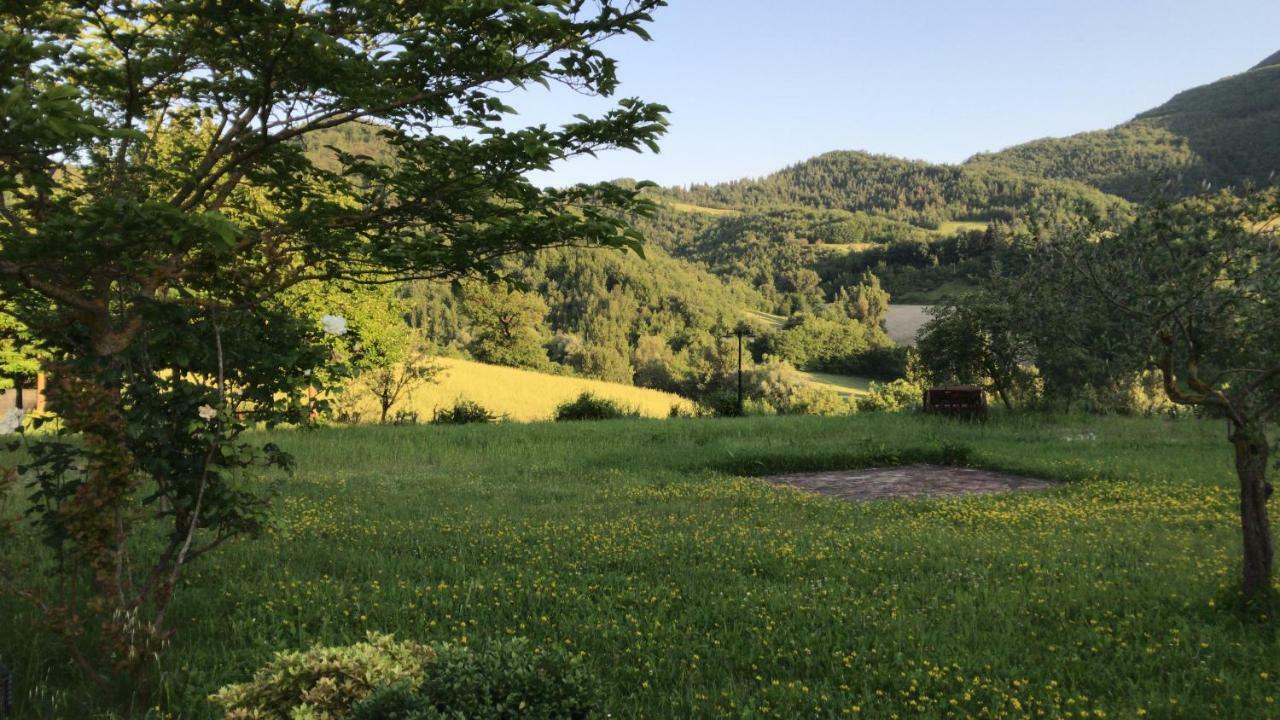 Casa Vinto Hotel Cagli Luaran gambar