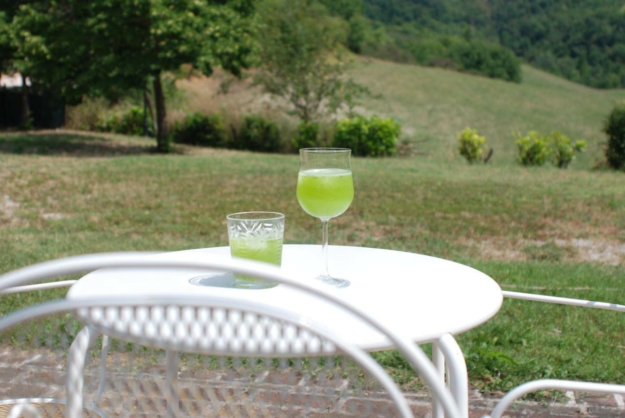 Casa Vinto Hotel Cagli Luaran gambar